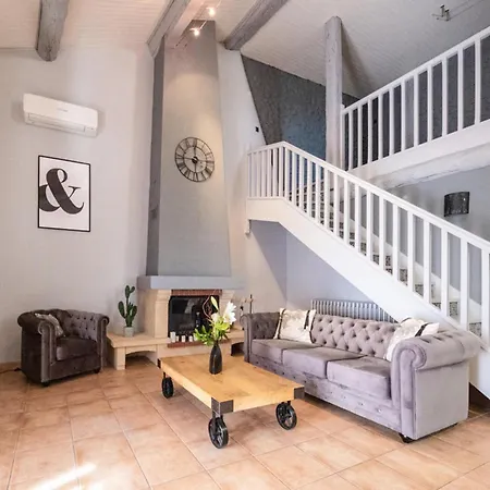 Holiday home 2 Bedroom Awesome In *